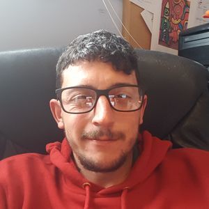 Meet your Posher, Aaron